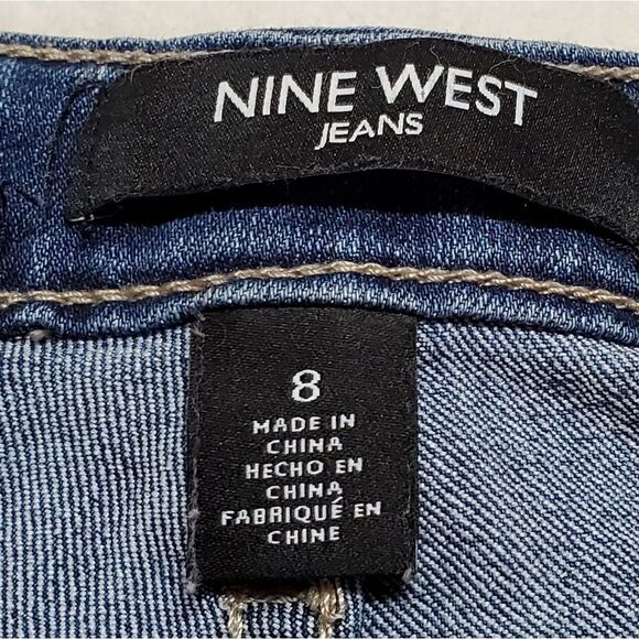 NINE West Gramercy Skinny Floral Embroidered Mid Rise Skinny Stretch Jeans 8 - Picture 9 of 12